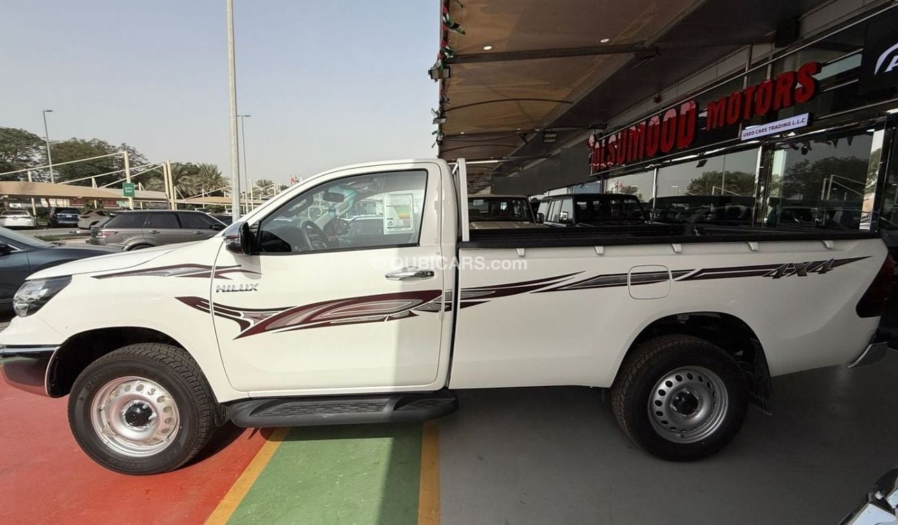 Toyota Hilux Toyota Hilux 2.7L GLX 4WD | 2025 | 0KM | GCC