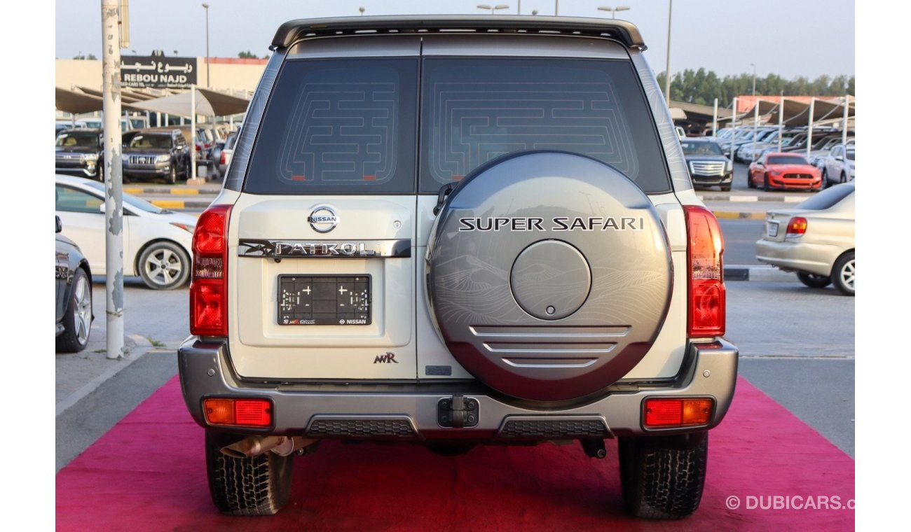 نيسان باترول سوبر سفاري Nissan Super Safari / 2024 / GCC / Only7000KM / Under Warranty