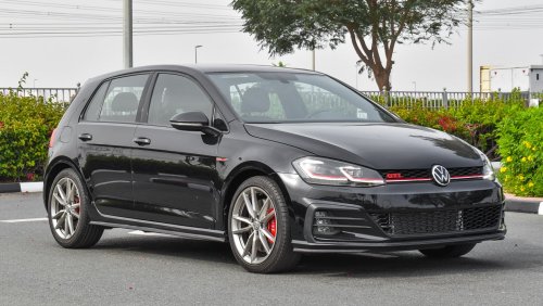 فولكس واجن جولف GTI