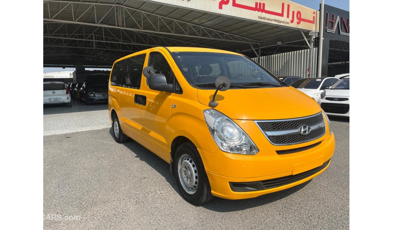 Hyundai H1 Starex