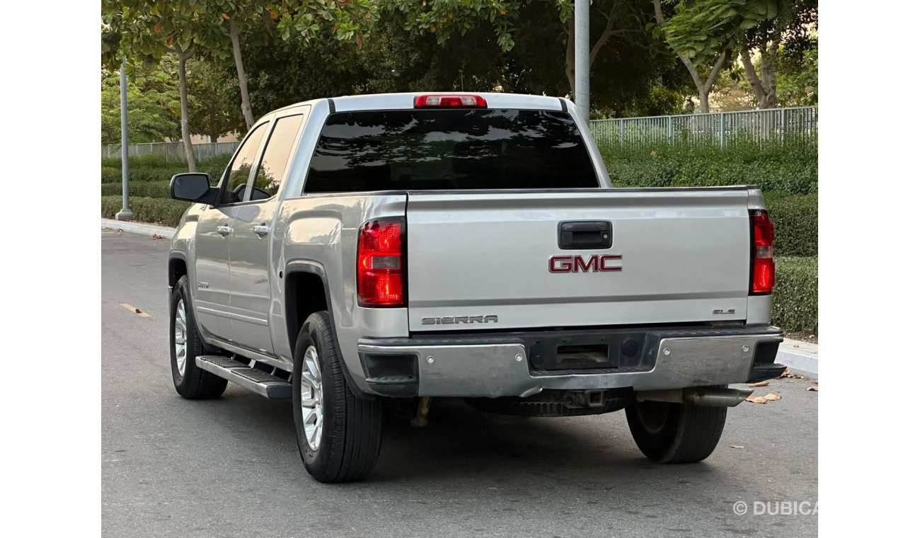 GMC Sierra