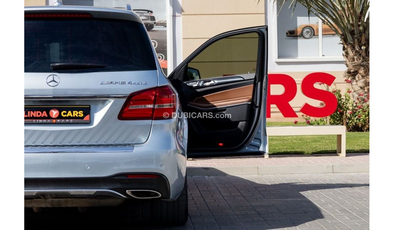 مرسيدس بنز GLS 500 Std 4.7L Mercedes-Benz GLS500 2018 GCC under Warranty with Flexible Down-Payment.