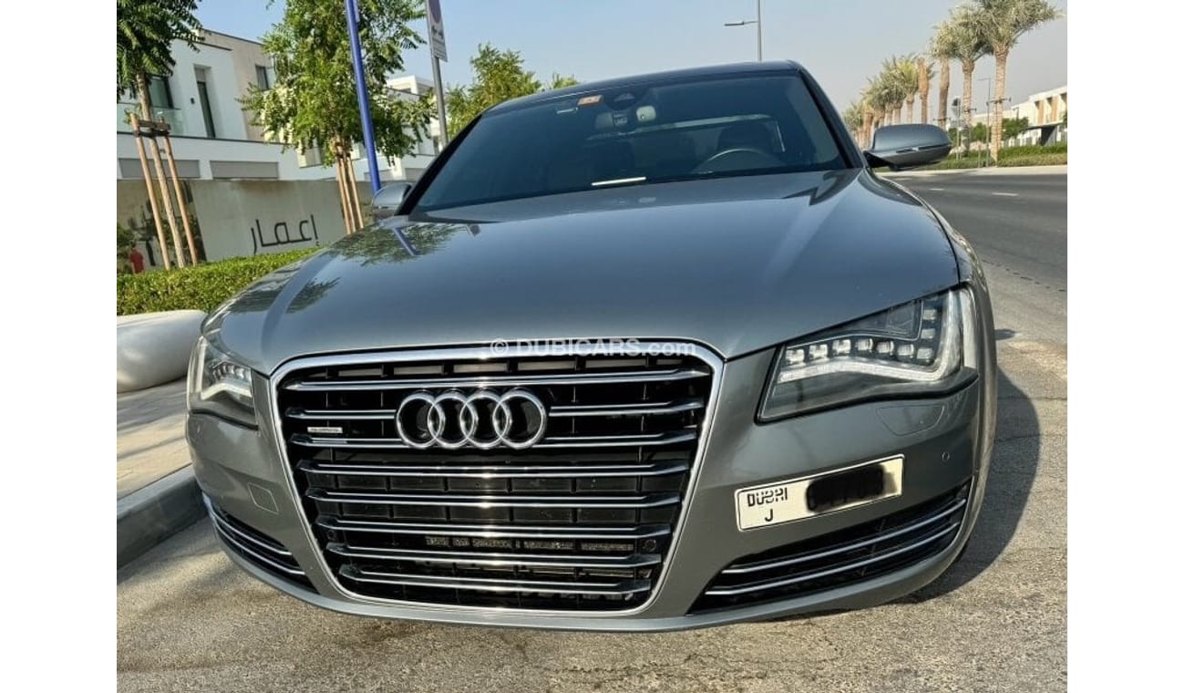 أودي A8 V8 L 4.2