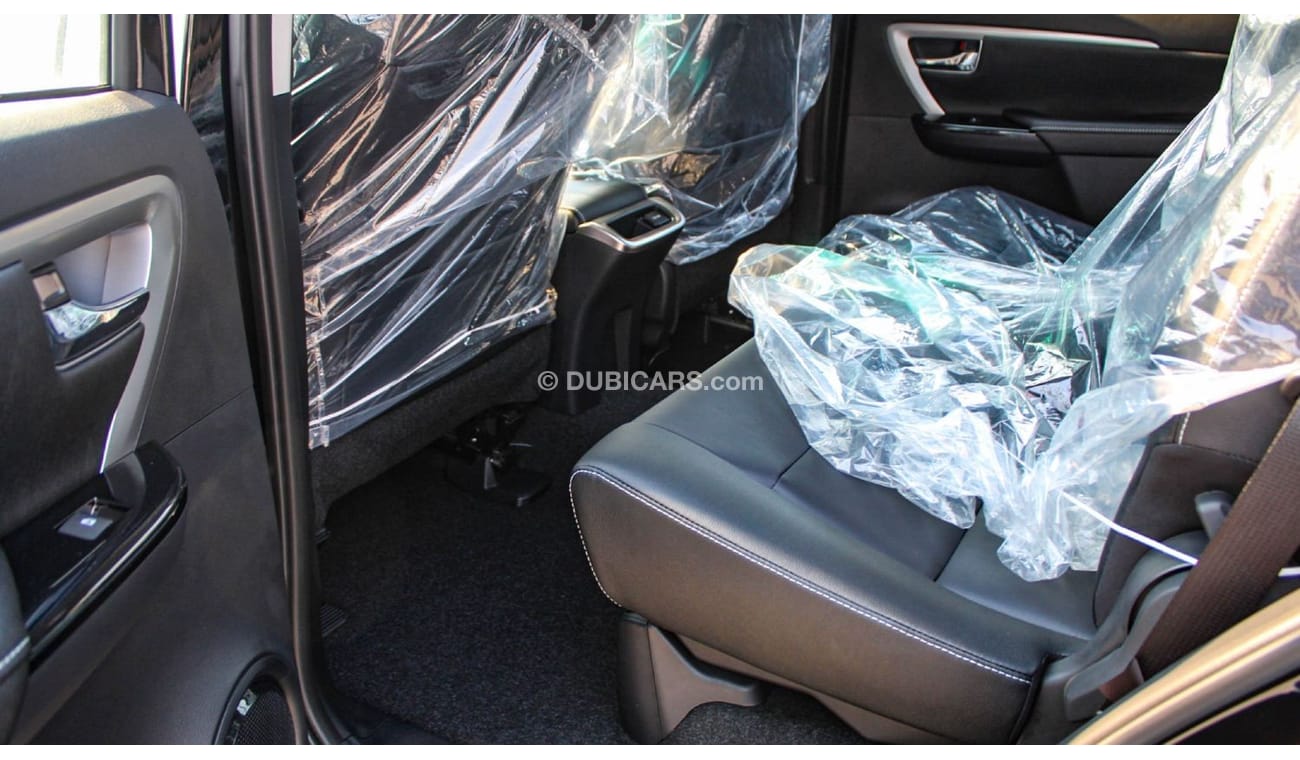 Toyota Fortuner TOYOTA FORTUNER 2.8L COMFORT TURBO ABS 3X AIRBAGS AT