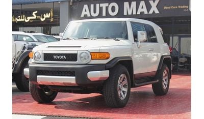 Toyota FJ Cruiser GXR V6, GCC, UNDER WARRANTY FROM LOCAL DEALER