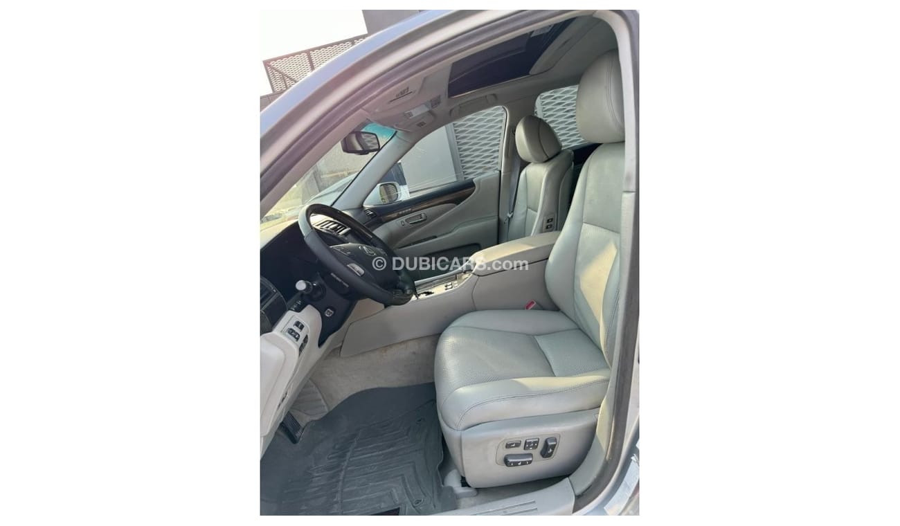 لكزس LS 460 LEXUS LS 460 MODEL 2010 AMERICAN