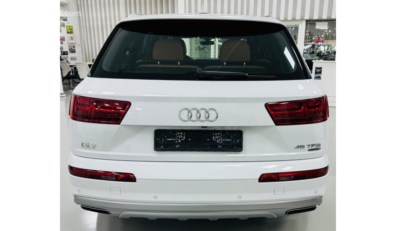 أودي Q7 45 TFSI quattro S-لاين لاكجري