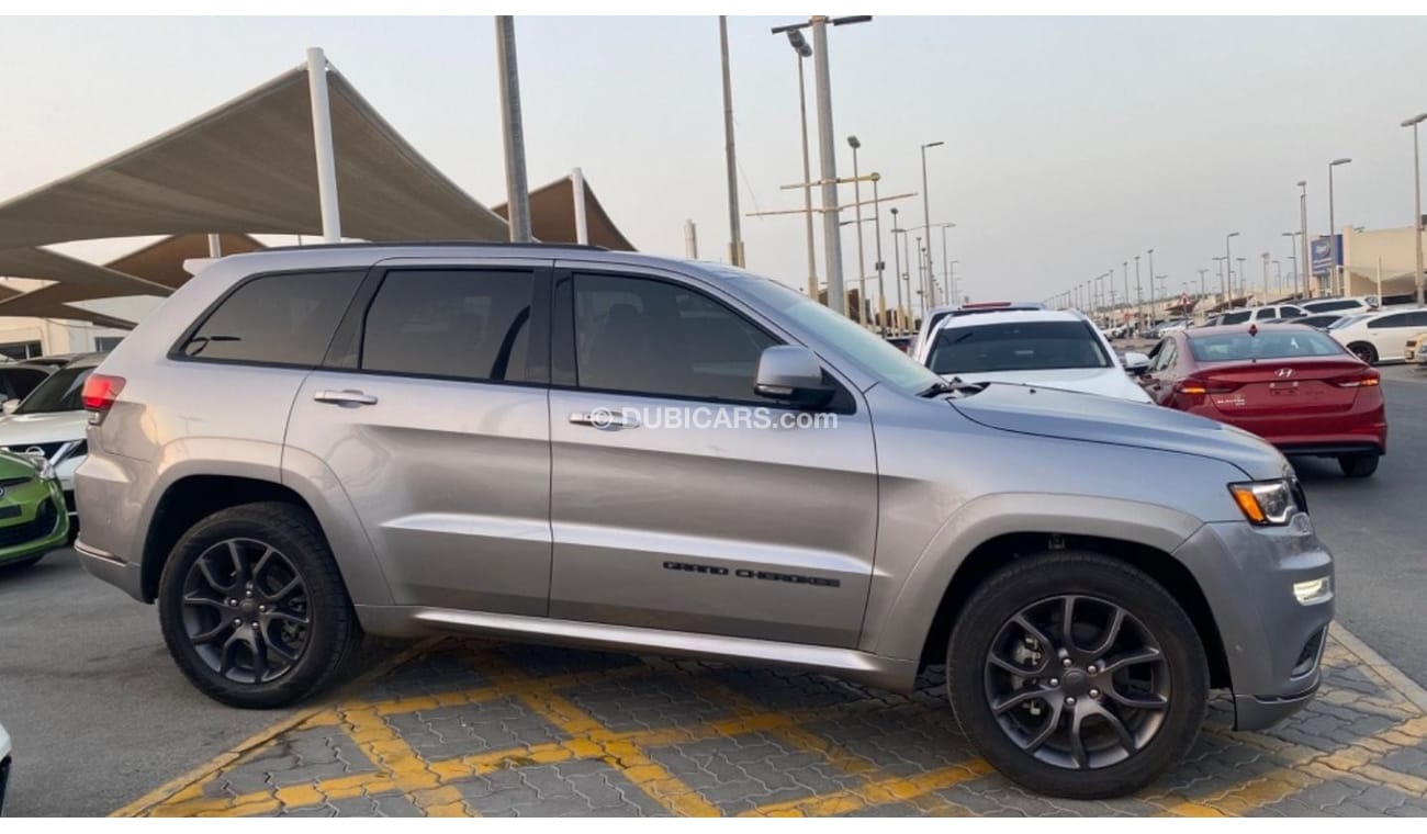 Jeep Grand Cherokee Overland Full option