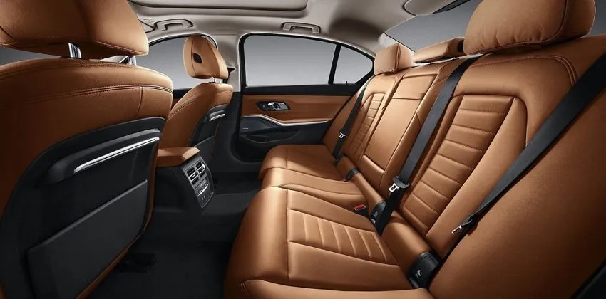 بي أم دبليو 324 interior - Seats