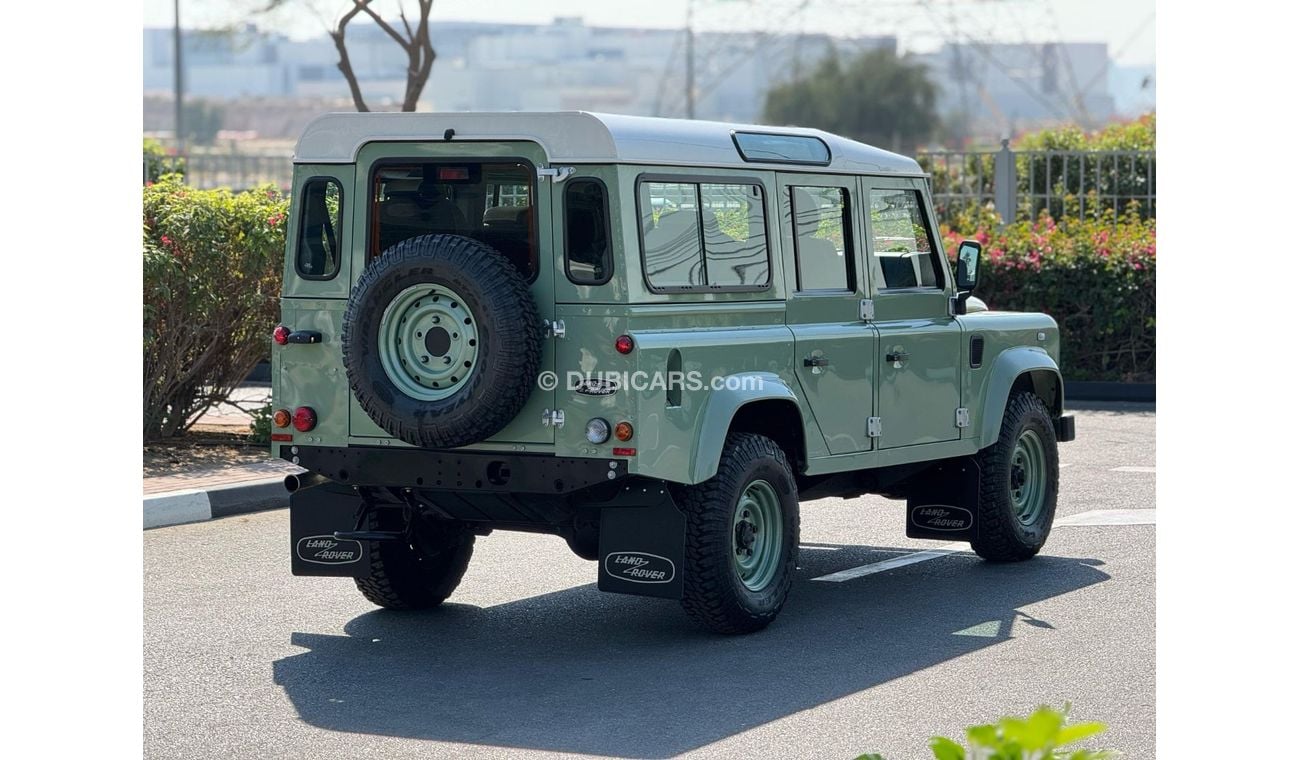 Land Rover Defender **2016**SAME BRAND NEW GERMAN SPEC