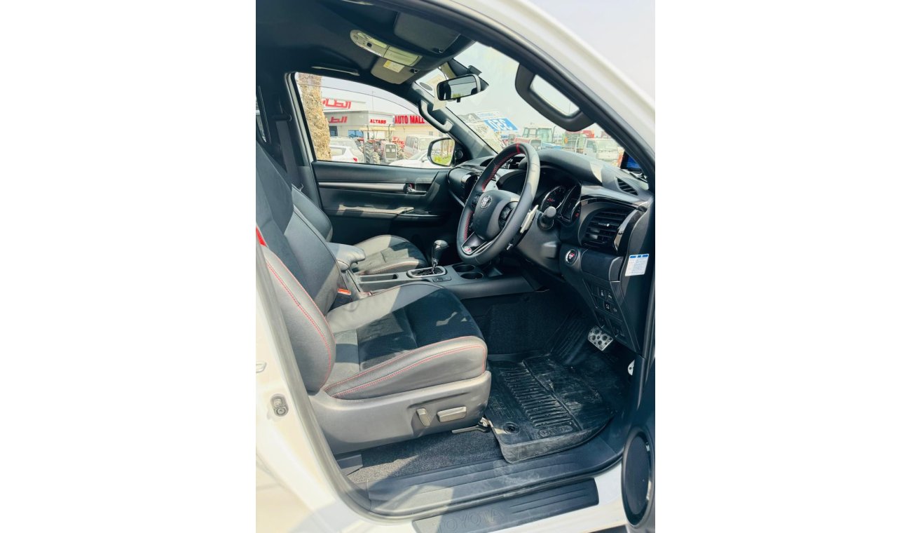 تويوتا هيلوكس TOYOTA HILUX GR SPORTS 2.4CC ديزل (اليد اليمنى) اليابان