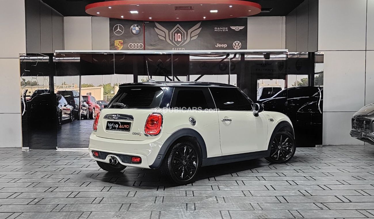 ميني كوبر إس AED 1,200 P.M | 2018 MINI COOPER S | UNDER WARRANTY | LOW KM | ORIGINAL PAINT | GCC