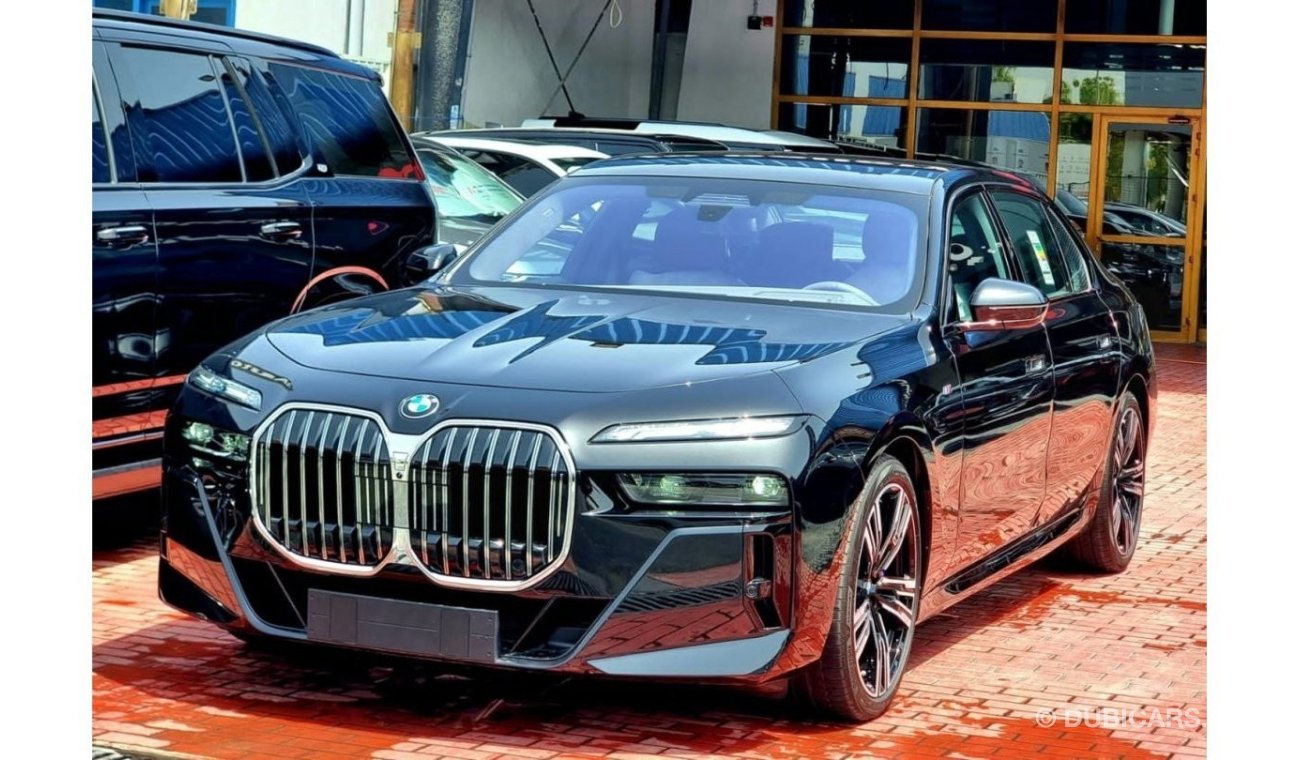 BMW 760Li i xDrive 5 Years W&S  M Sport 2023 GCC