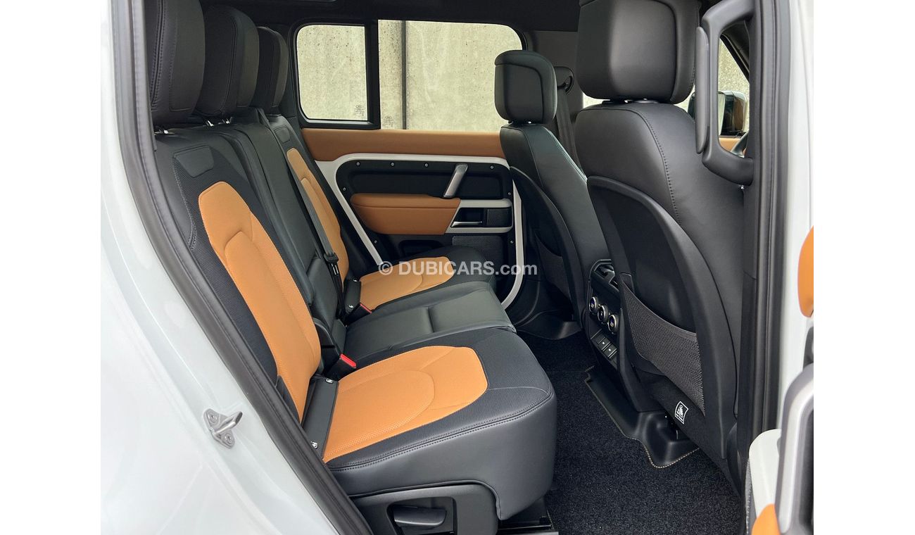 Land Rover Defender 110 P400 X-DYN 7 SEATS 2024