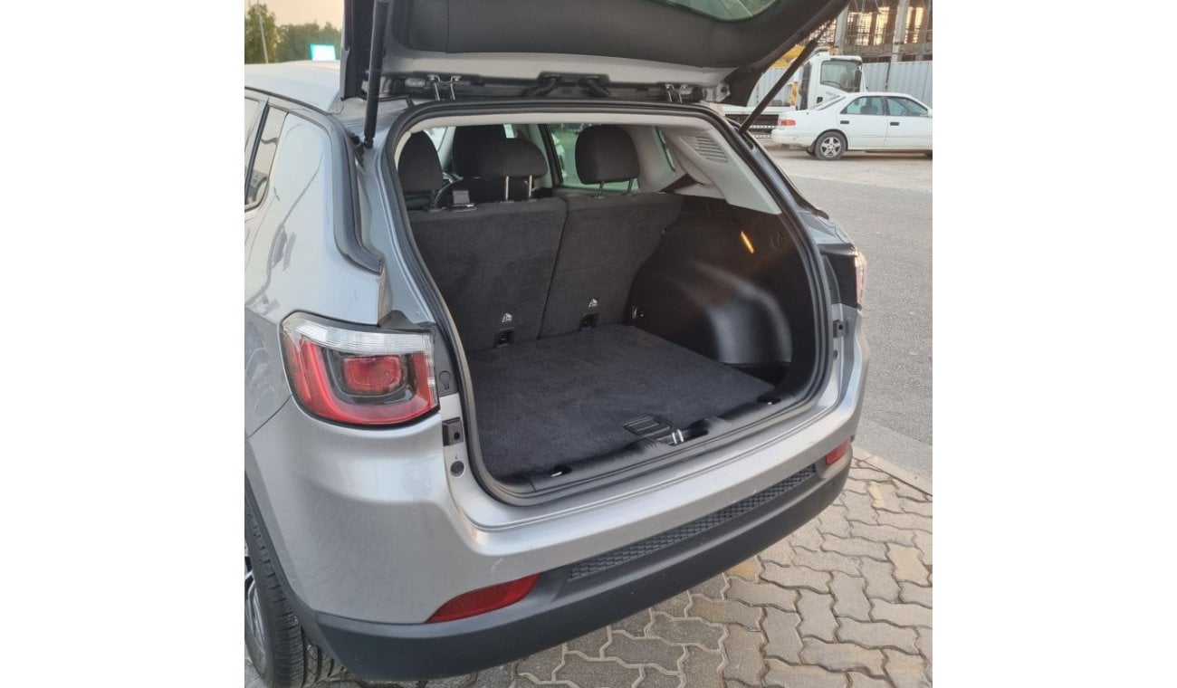 جيب كومباس JEEP COMPASS 2020 USA SPACE VERY CLEAN