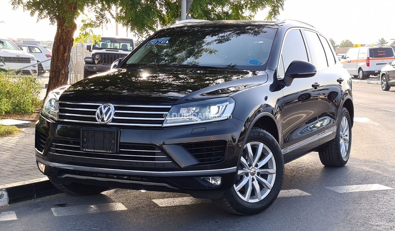 Volkswagen Touareg 4WD Full Service History GCC Perfect Condition