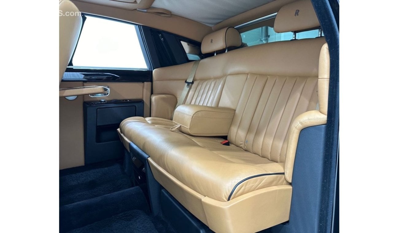 رولز رويس فانتوم Std 2012 Rolls Royce Phantom, Service History, Full Options, Low Kms, GCC