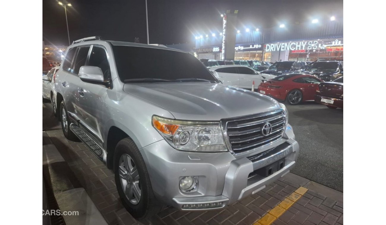 Toyota Land Cruiser GXR