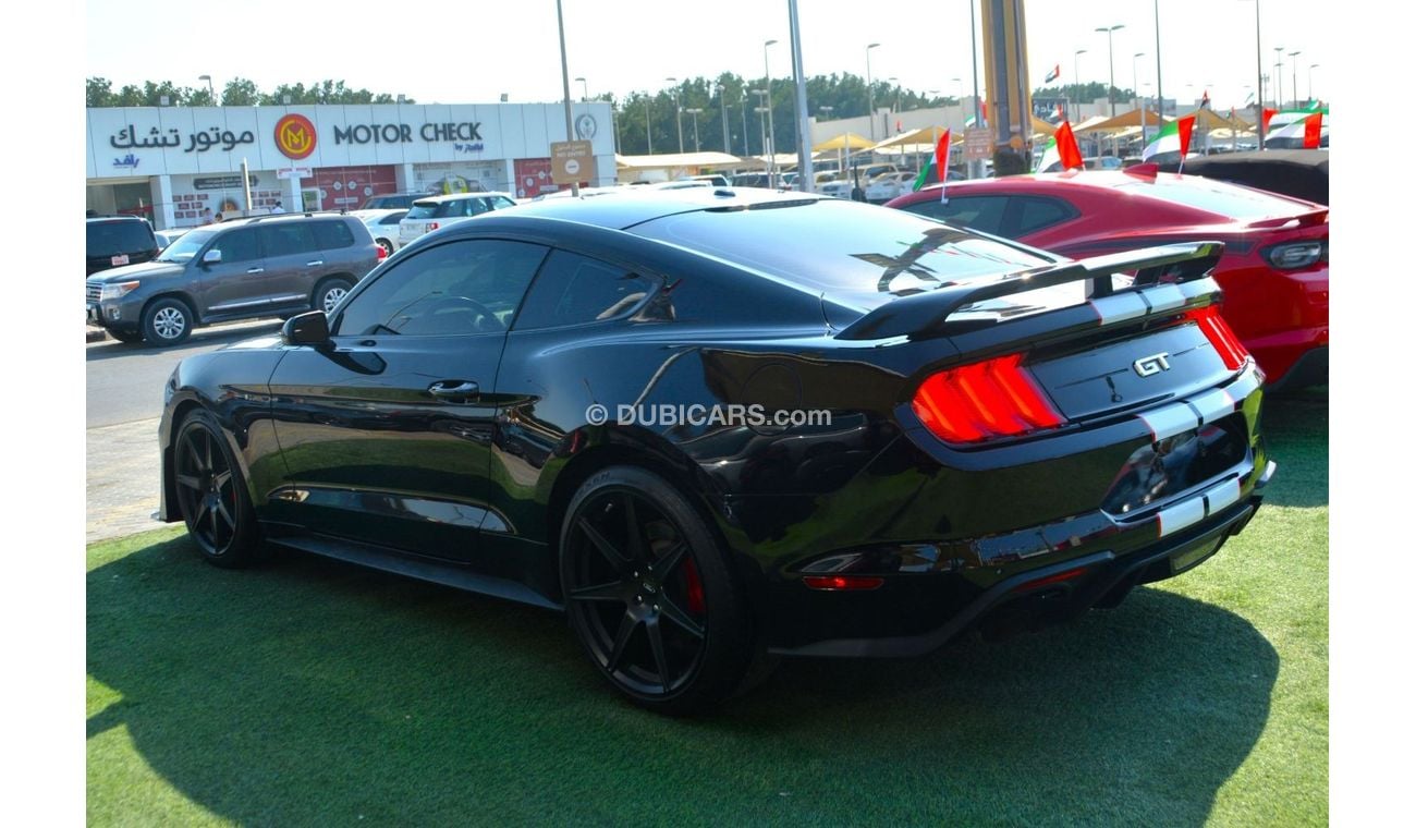 Ford Mustang GT  5.0L //GOOD CONDITION //RED INSIDE //SHELBY KIT