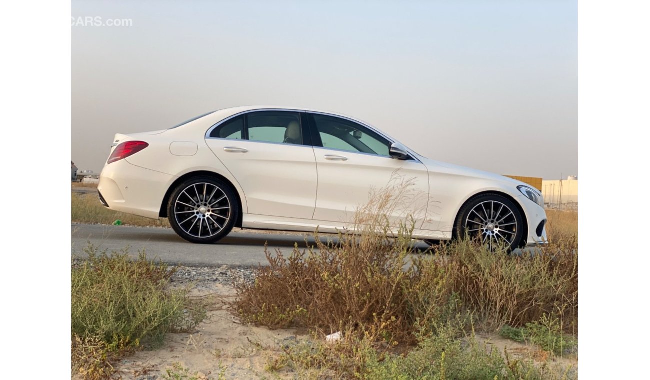 Mercedes-Benz C200 AMG Pack