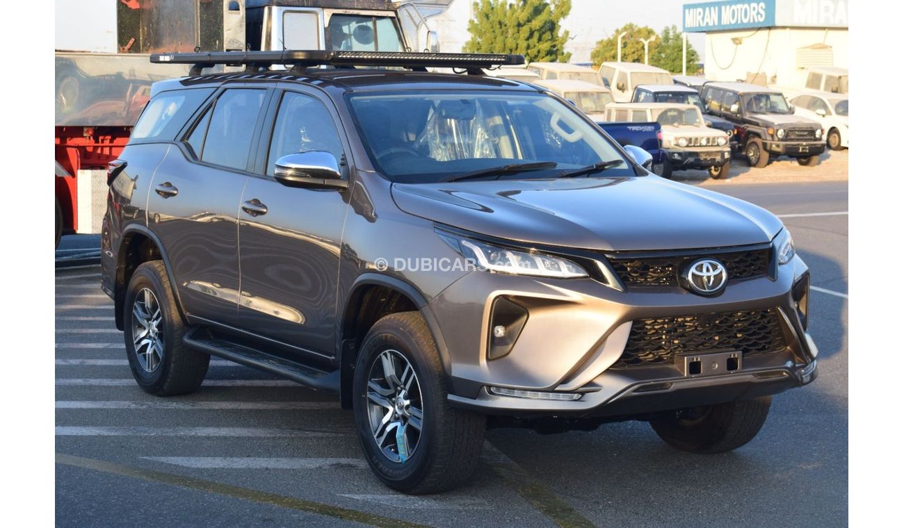 تويوتا فورتونر Toyota Fortuner 2018 Model Diesel engine full option