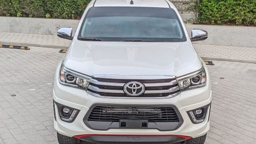 تويوتا هيلوكس TOYOTA HILUX TRD 2018 WHITE GCC