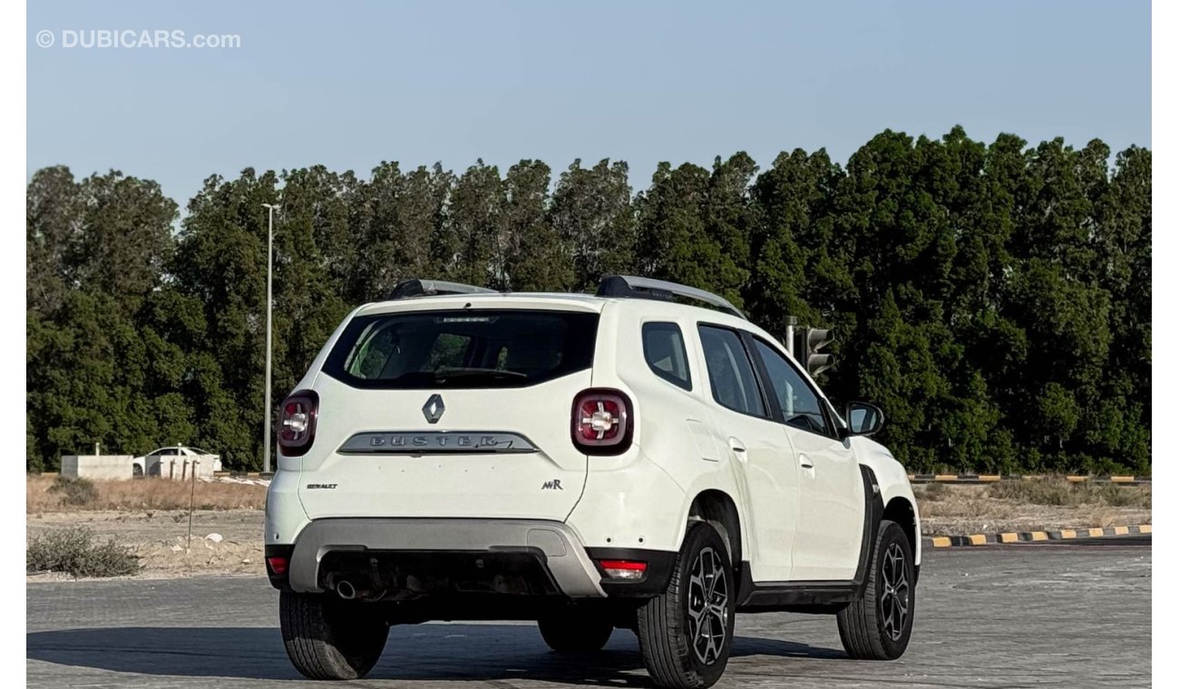 Renault Duster LE 1.6L Renault Duster 2021, full option, GCC, accident-free, in excellent condition 815 P.M