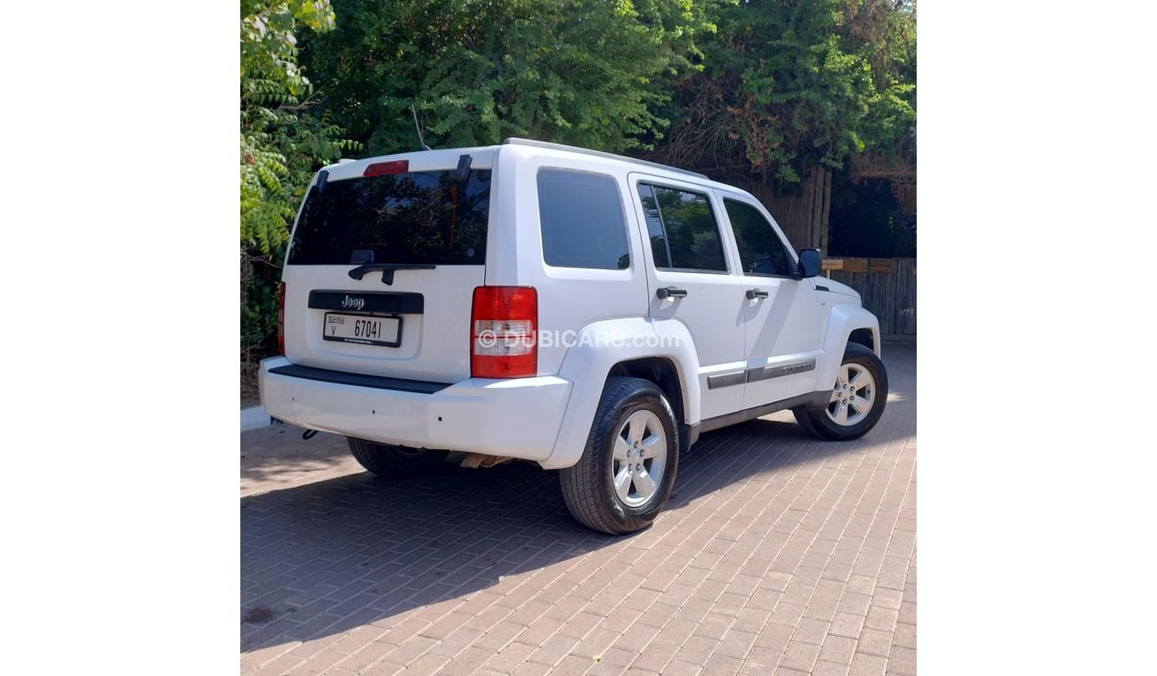 Jeep Cherokee Sport