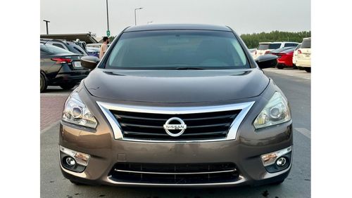 Nissan Altima Nissan Altima, American import, is in very excellent technical condition. Gearbox and machine are in