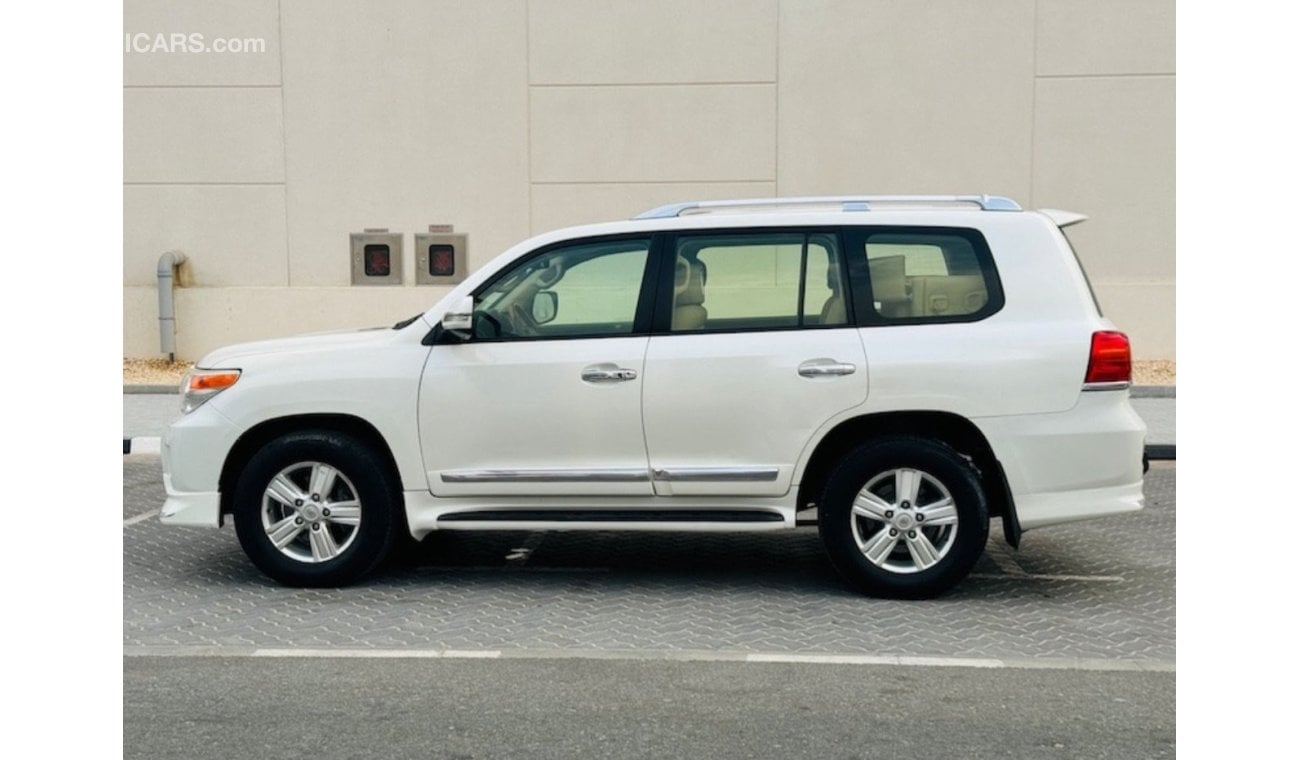 تويوتا لاند كروزر Toyota Land Cruiser 2015 GXR LHD petrol