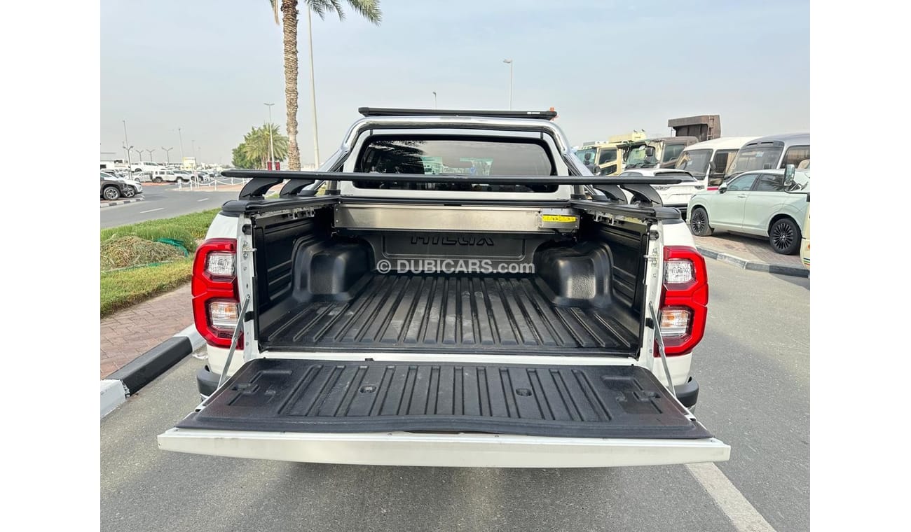 تويوتا هيلوكس Toyota Hilux pickup SR5 2022 Model Diesel engine