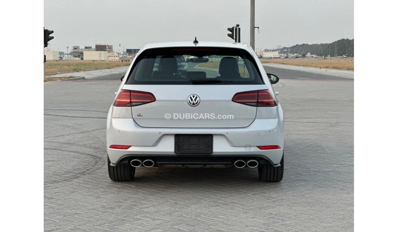 Volkswagen Golf R MODEL 2018. GCC CAR PERFECT CONDITION INSIDE AND OUTSIDE FULL OPTION PANORAMIC ROOF LEATHER SEATS ON