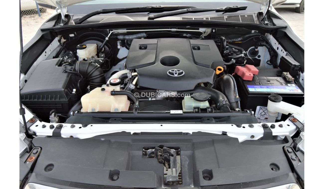 Toyota Hilux Full option clean car diesel engine