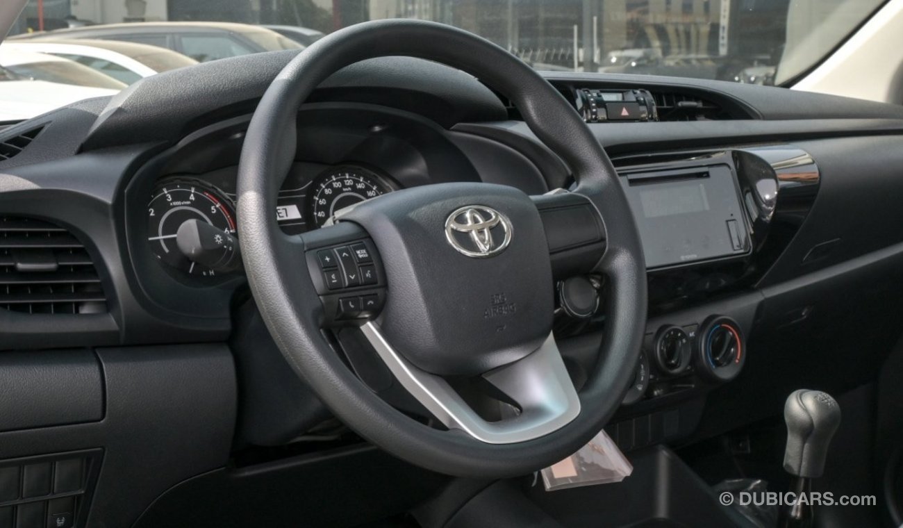 Toyota Hilux TOYOTA HILUX SC 2.4L GLX 4X4 M/T (DIESEL) MY24