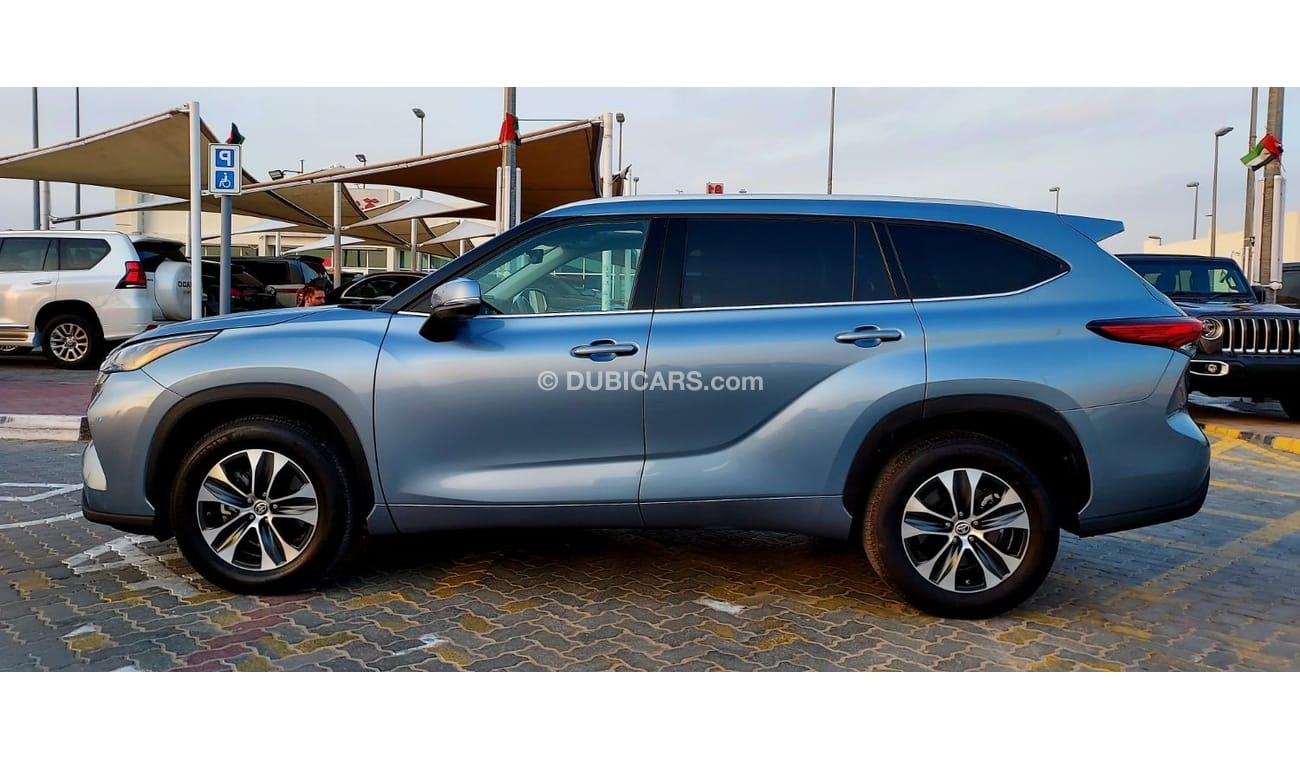 Toyota Highlander Highlander xle 2022