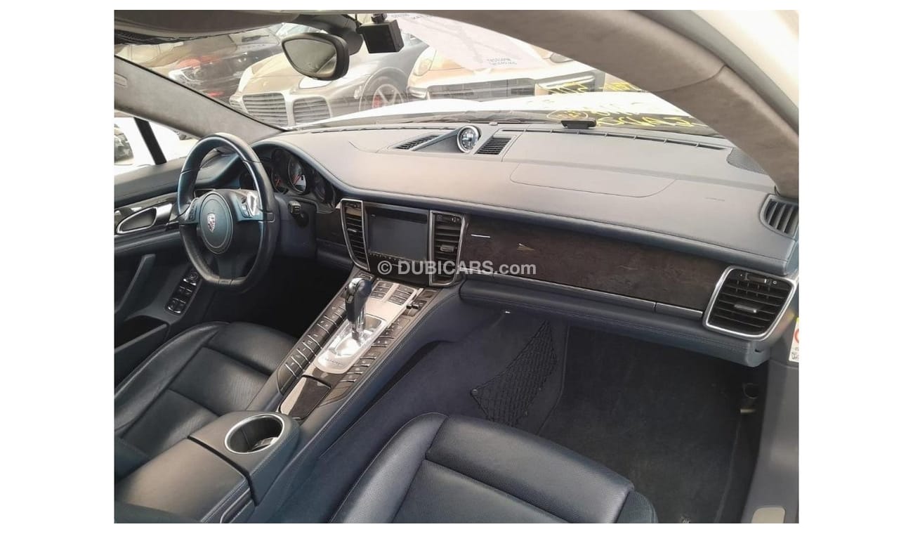 Porsche Panamera PORSCHE PANAMERA 4S 4.8L 2010, SPORTS CHRONO PACKAGE, SPECIAL BLUE INTERIOR, AND MORE..