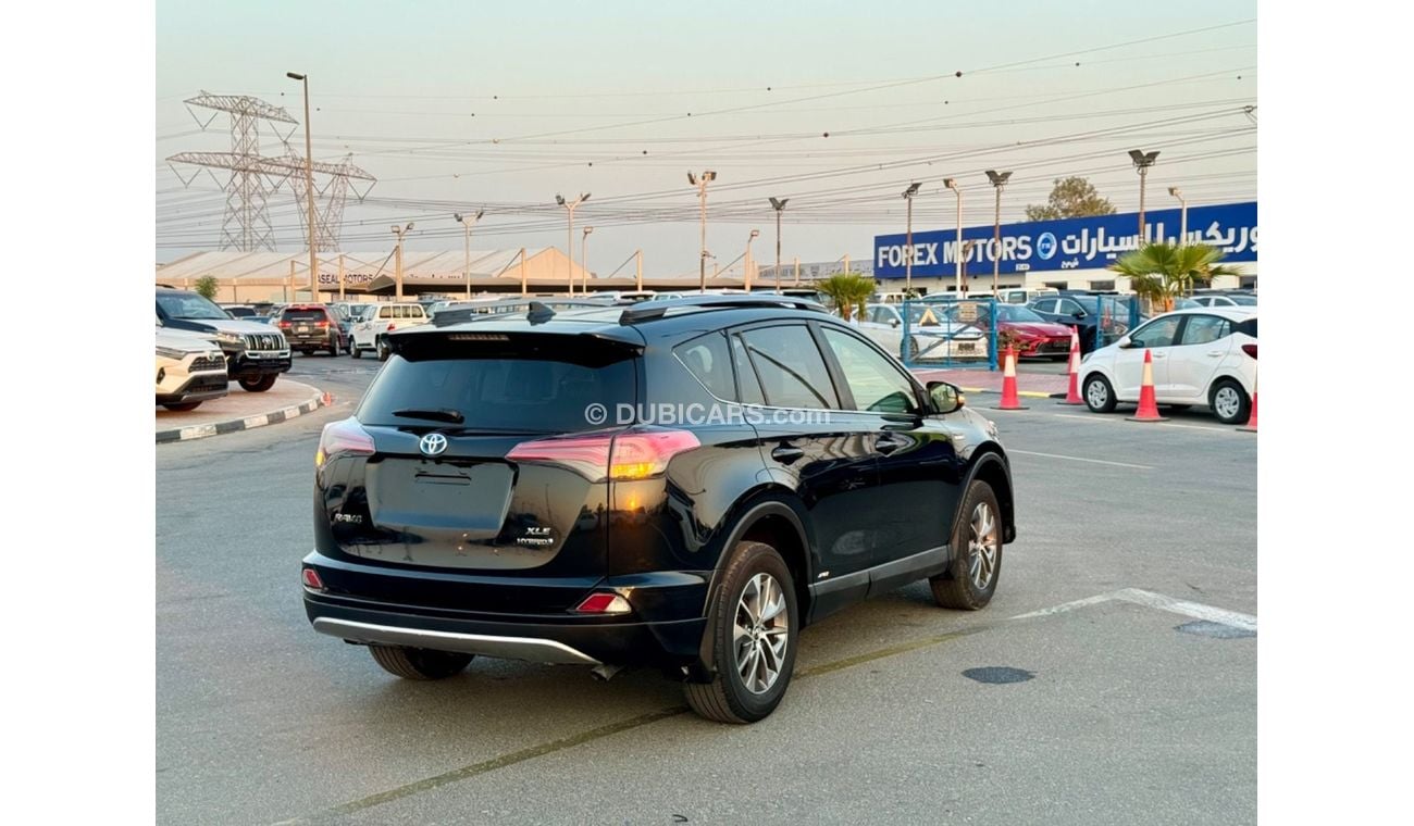 Toyota RAV4 2017 HYBRID LIMITED SUNROOF FULL OPTION UAE PASS