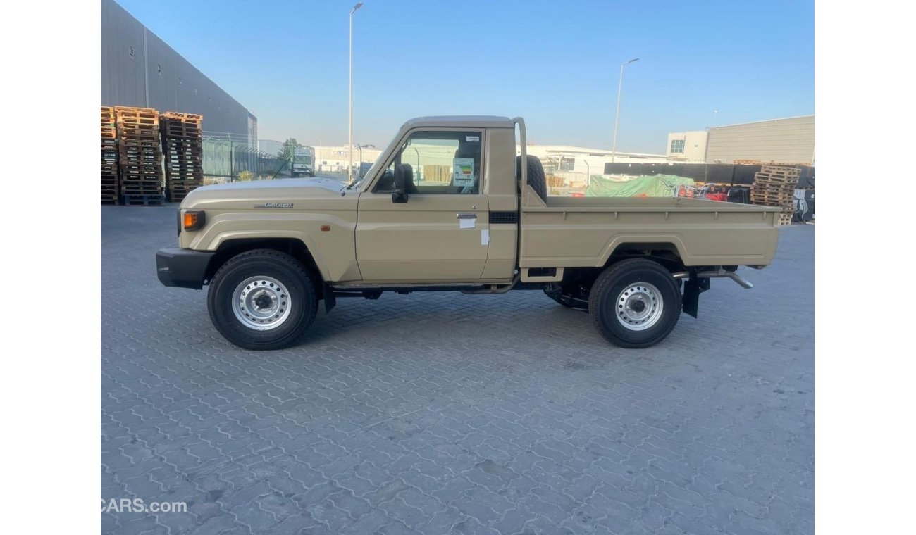 Toyota Land Cruiser 4.0 pickup