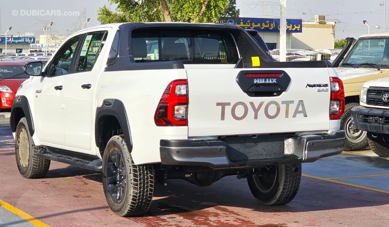 تويوتا هيلوكس Toyota Hilux Adventure 4.0L Petrol Full option AT MY2024-WHITE-BLACK-GCC SPECS