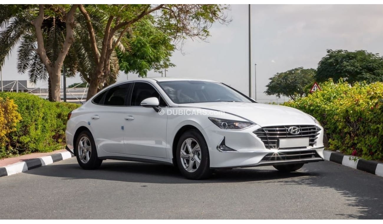 Hyundai Sonata Base 2022 Very Clean Low Mileage