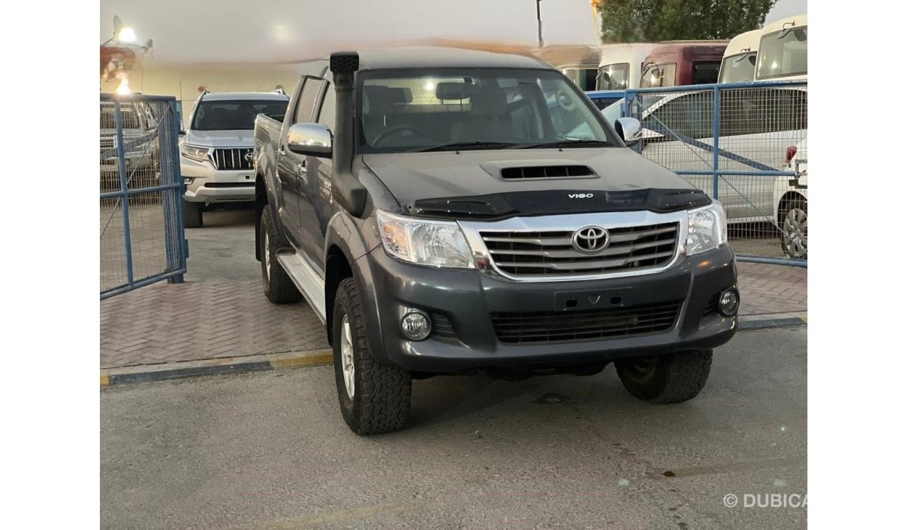 تويوتا هيلوكس 2010 TOYOTA HILUX DOUBLE CABIN D4D