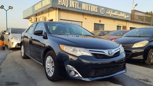 تويوتا كامري Toyota Camry LE Hybrid