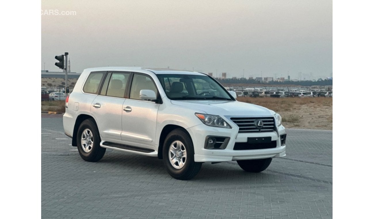 Lexus LX570 MODEL 2010 GCC CAR PERFECT CONDITION INSIDE AND OUTSIDE FULL OPTION SUN ROOF