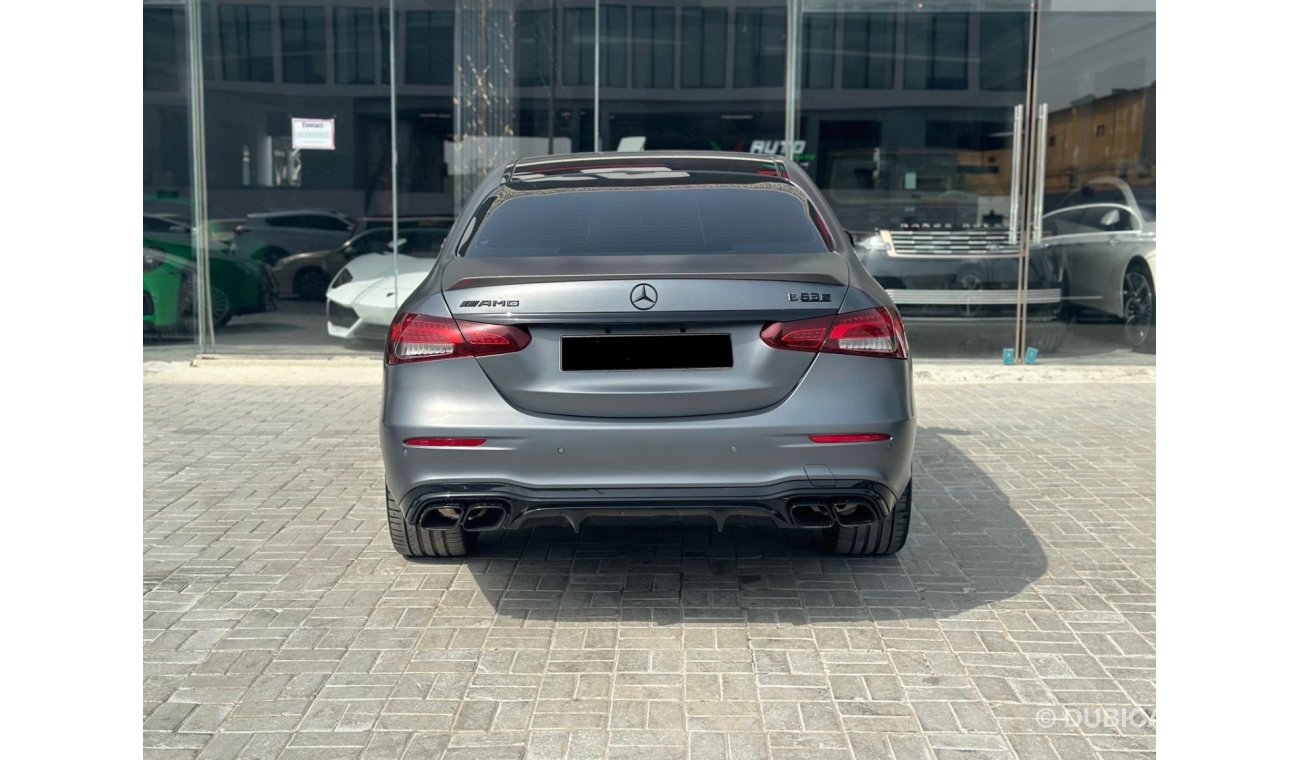 مرسيدس بنز E 63S AMG