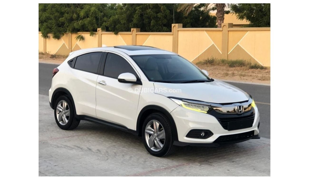 هوندا HRV HONDA,HR-V 2020 FULL OPTIONS GCC,panoramic