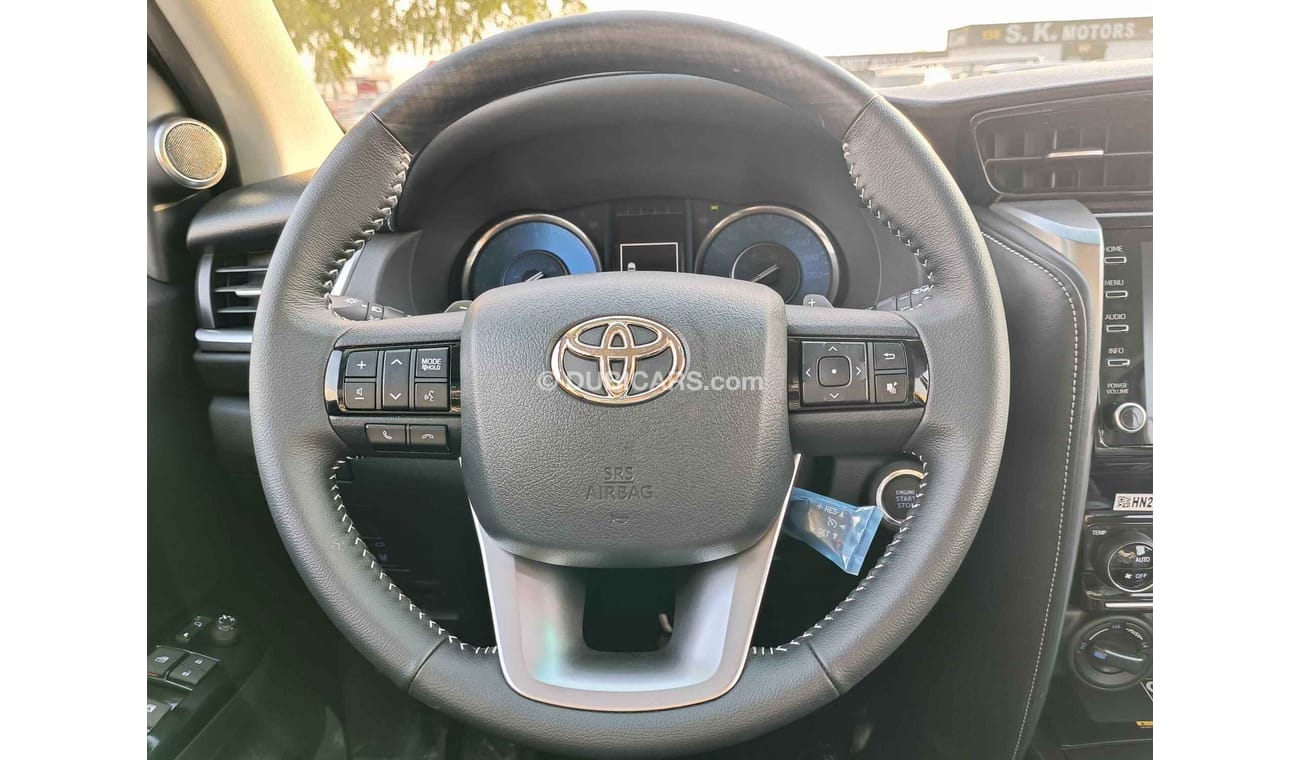 Toyota Fortuner SR5, 4.0L, V6, 2 Electric Seats, Auto AC, Rims, Leather Sts, Wireless Charger 2024MY (CODE# FP40F)