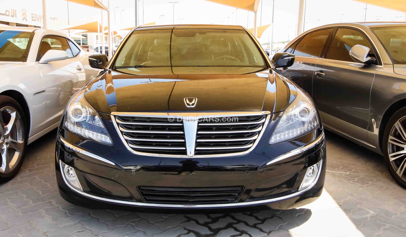 Hyundai Equus V8