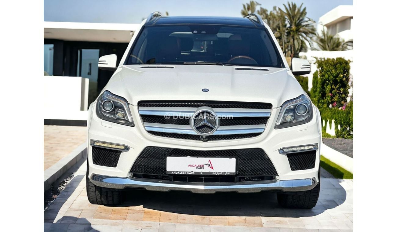 Mercedes-Benz GL 500 Std 4.7L AED 1,870 PM | MERCEDES BENZ | GL500 4.7L V8 | GCC |2015 | 0% DOWNPAYMENT