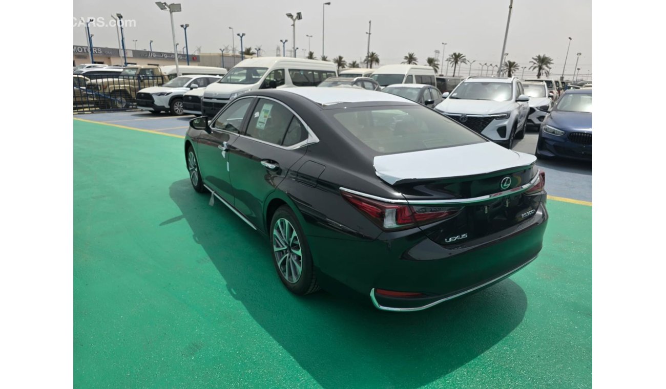 Lexus ES300h 2.5L HYBRID 2024 GCC