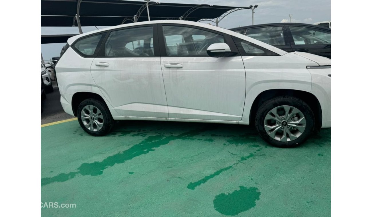 Mitsubishi Xpander HYUNDAI STARGAZER 1.6L PETROL 7 SEATS 2024